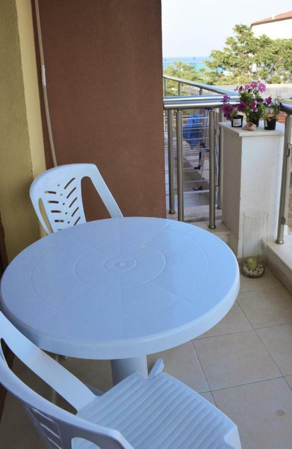 Obzor Sun Residense Apartamento Exterior foto